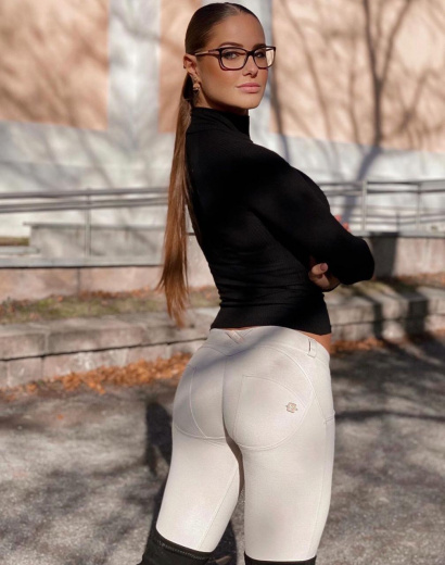 Настя